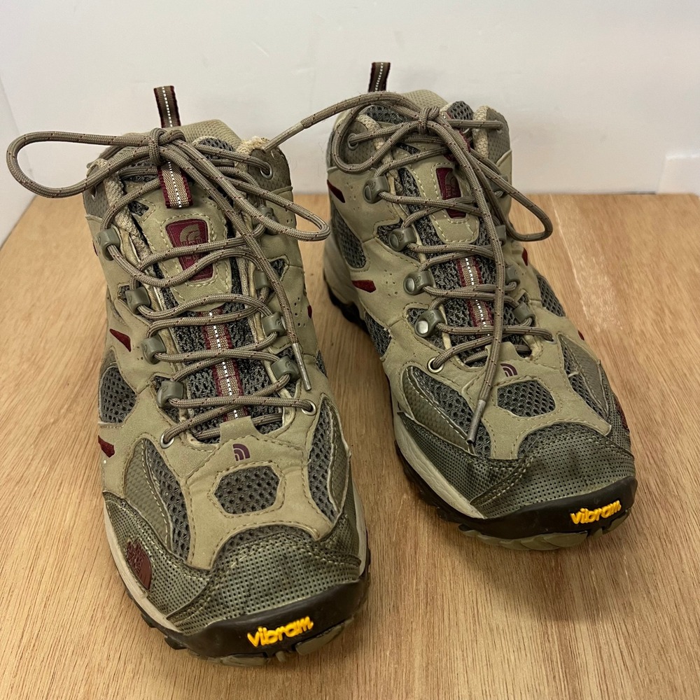 The North Face Gore-Tex Hiking Boots Women Size 8.5 Green Vibram Trail Shoes